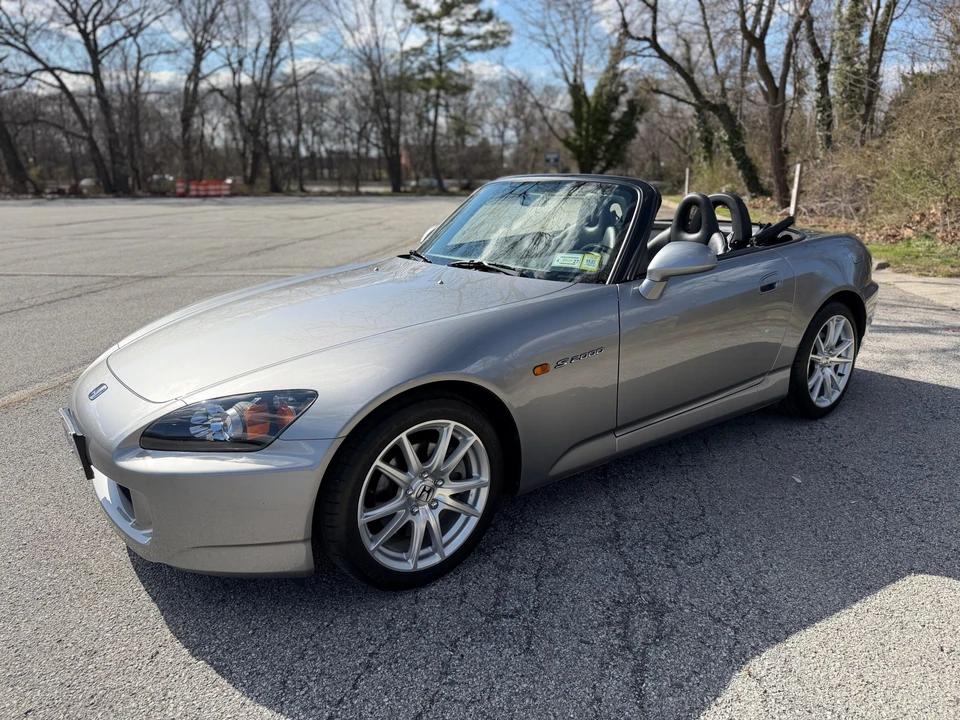 2005 Honda AP2 S2000 - Image 4 of 31