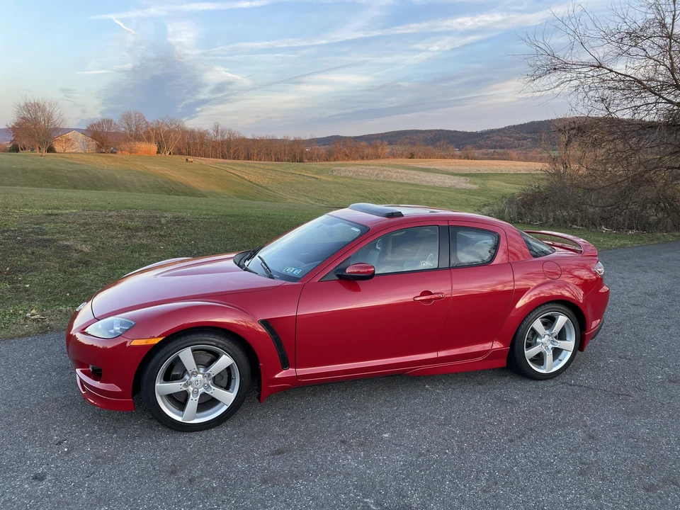 2005 Mazda RX-8 1st Gen - Image 21 of 31