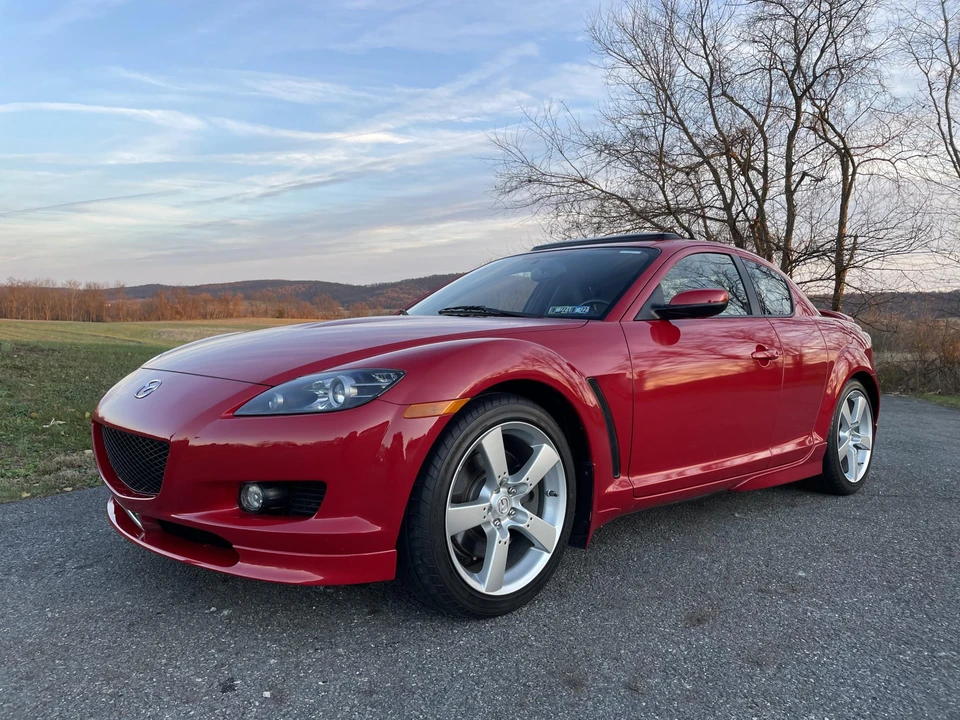 2005 Mazda RX-8 1st Gen - Image 28 of 31