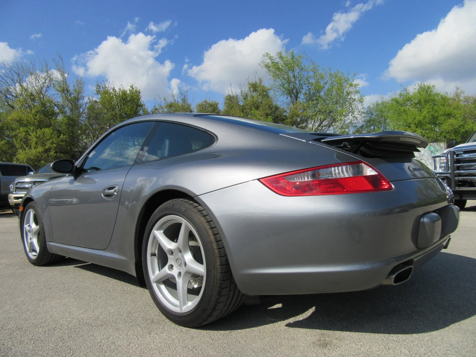 2005 Porsche 997 Carrera - Image 15 of 31