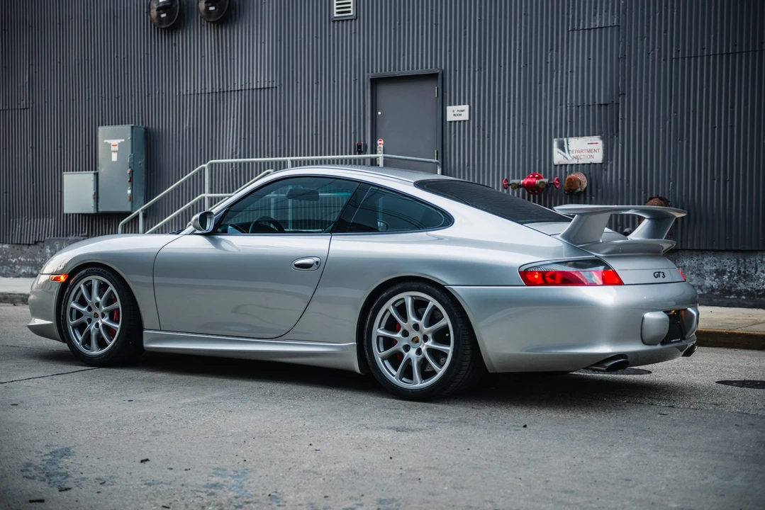2005 Porsche 996 GT3 - Image 7 of 31