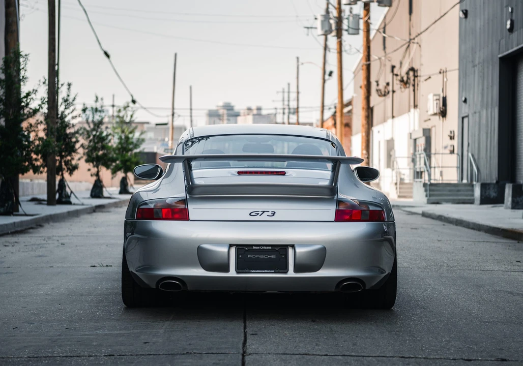 2005 Porsche 996 GT3 - Image 15 of 31