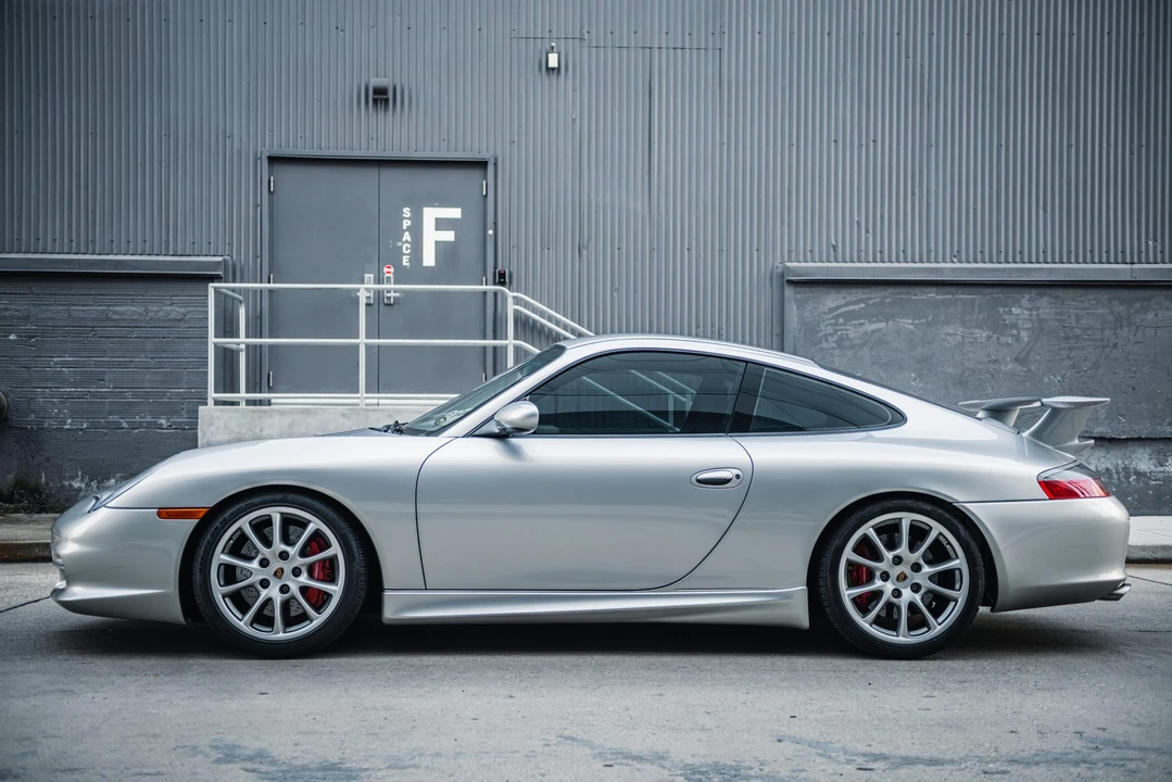 2005 Porsche 996 GT3 - Image 6 of 31