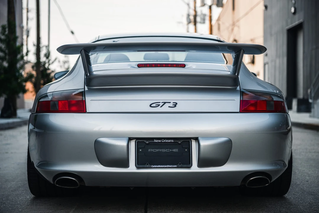 2005 Porsche 996 GT3 - Image 16 of 31