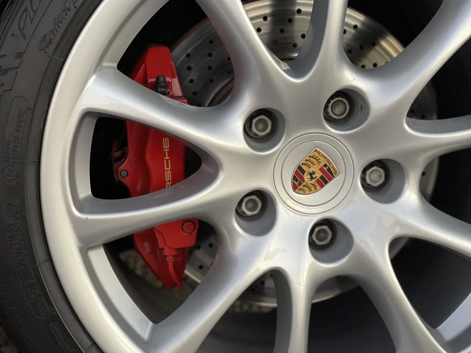 2005 Porsche 996 GT3 - Image 27 of 31