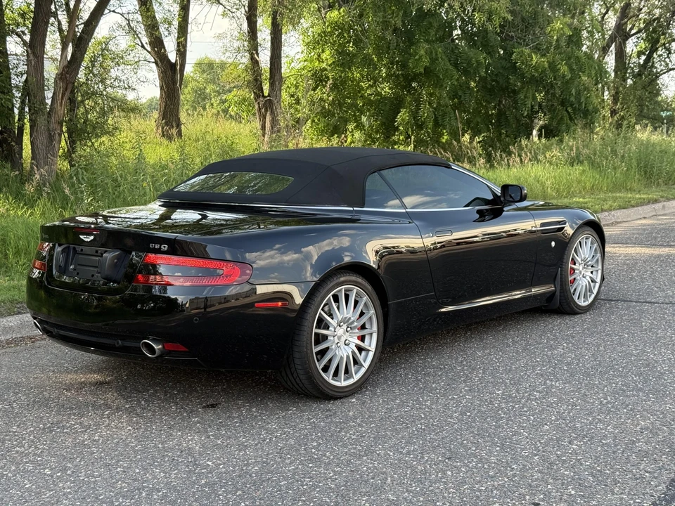 2006 Aston Martin DB9 - Image 18 of 31