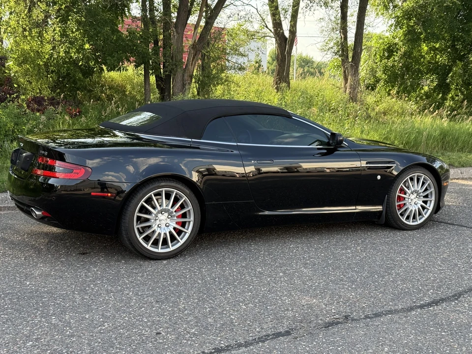2006 Aston Martin DB9 - Image 17 of 31