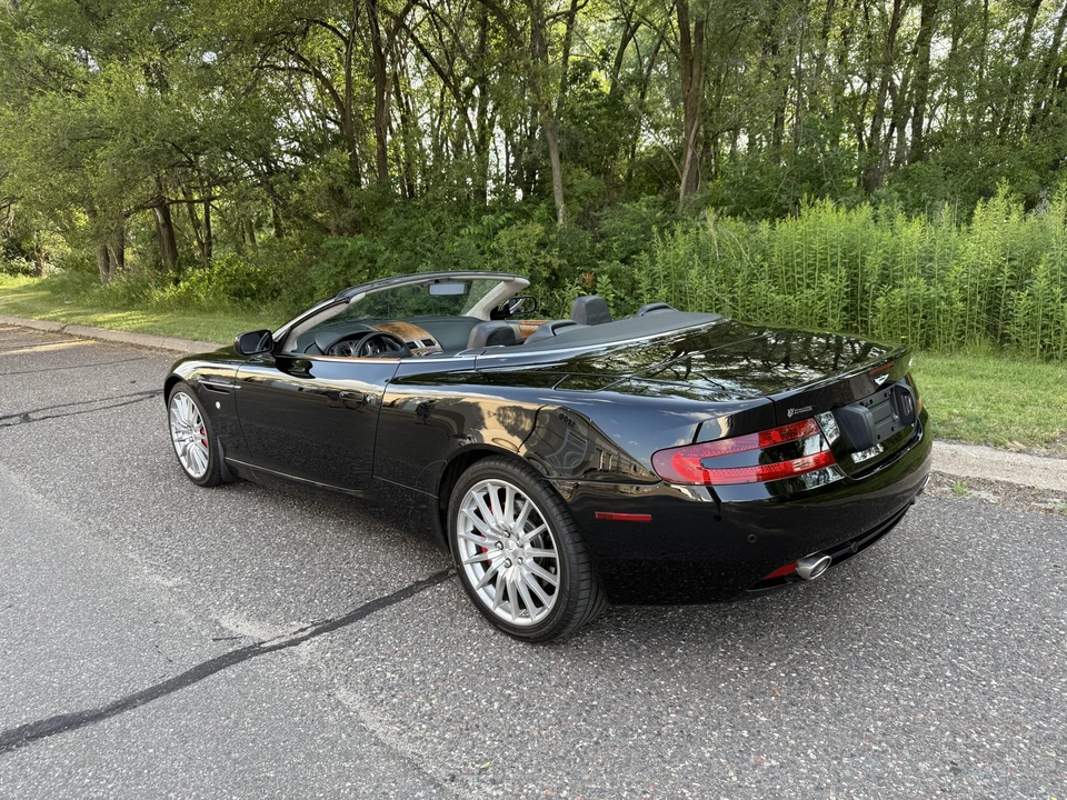2006 Aston Martin DB9 - Image 9 of 31