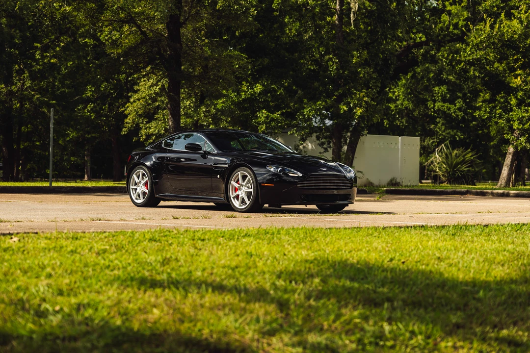 2006 Aston Martin V8 Vantage (2006-2017) - Image 2 of 31