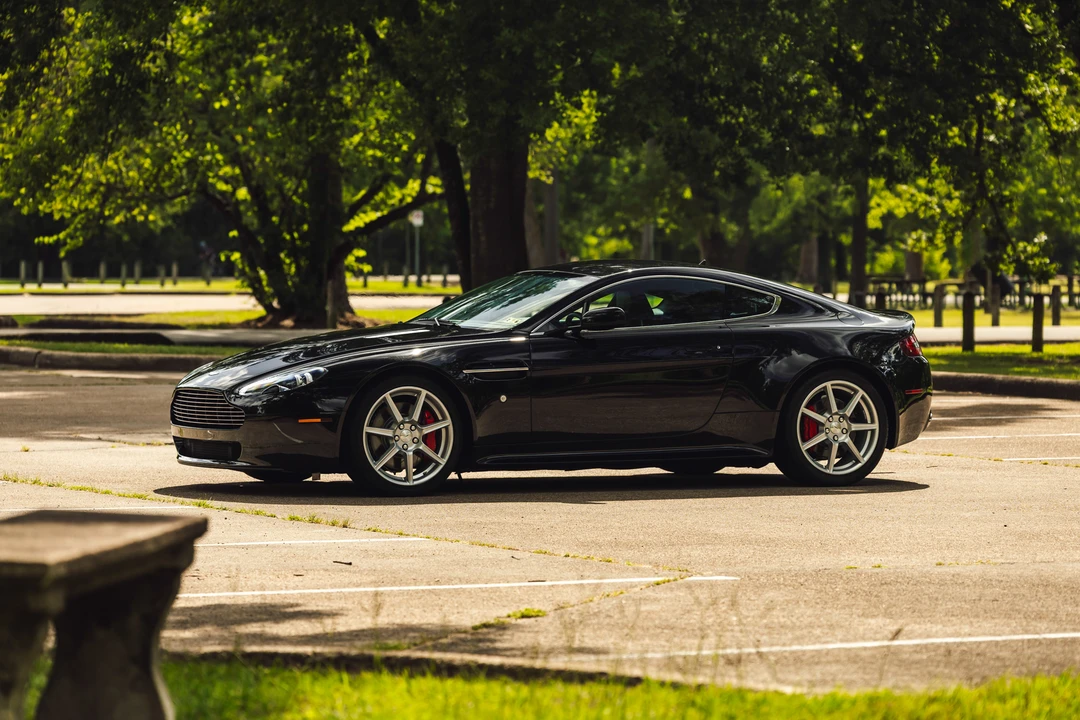 2006 Aston Martin V8 Vantage (2006-2017) - Image 9 of 31