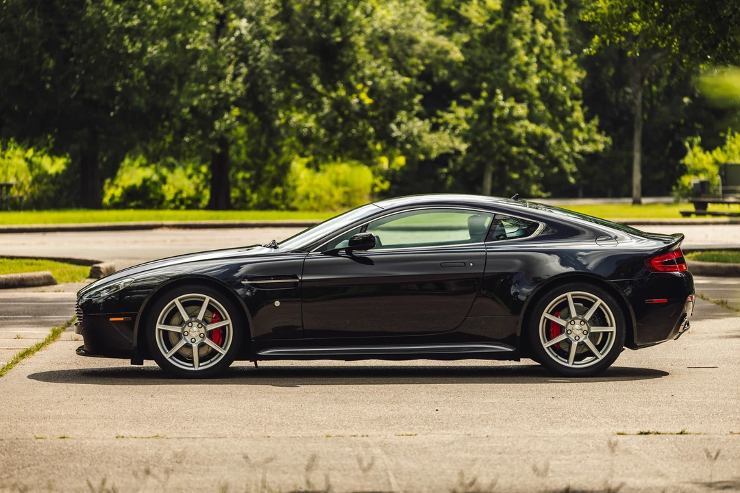 2006 Aston Martin V8 Vantage (2006-2017) - Image 10 of 31