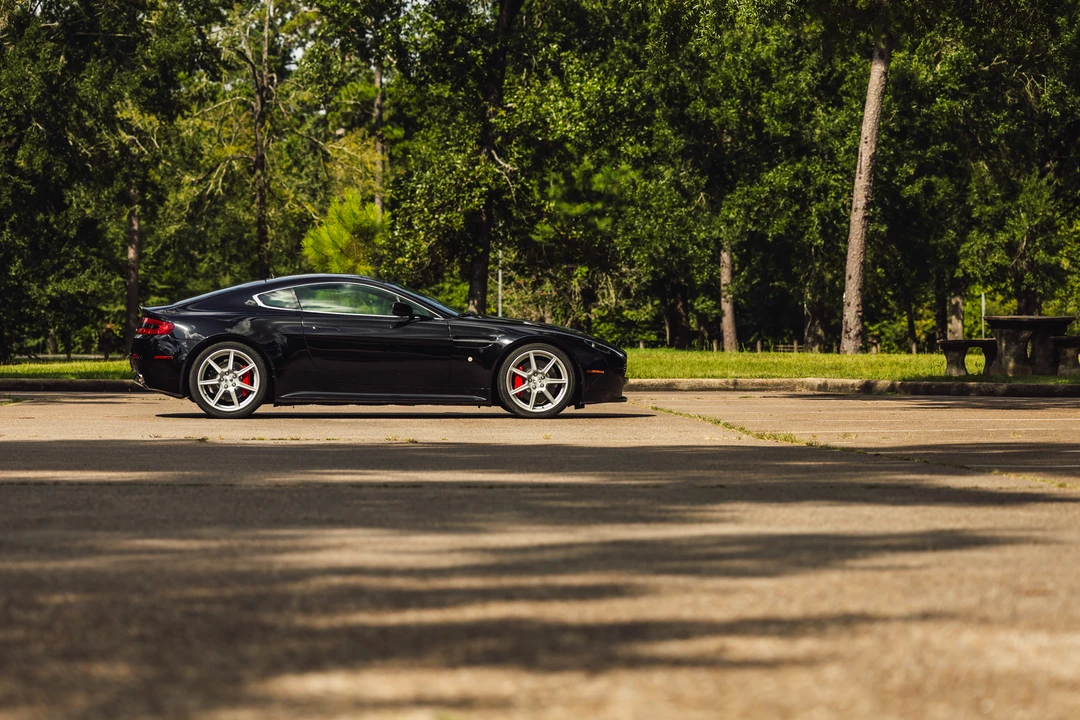 2006 Aston Martin V8 Vantage (2006-2017) - Image 24 of 31