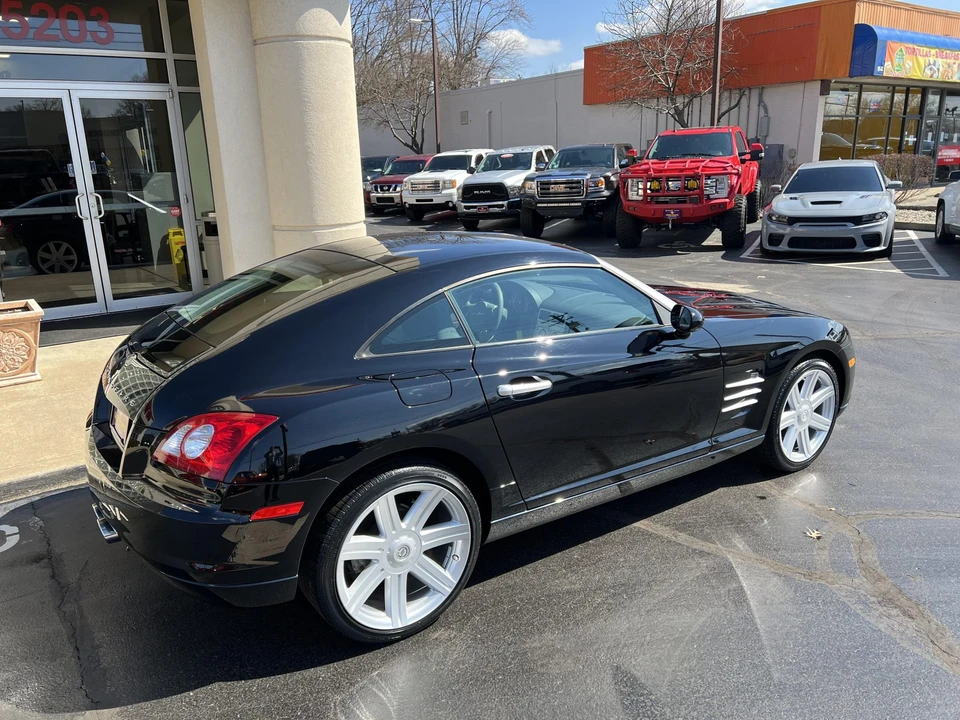 2006 Chrysler Crossfire - Image 6 of 31
