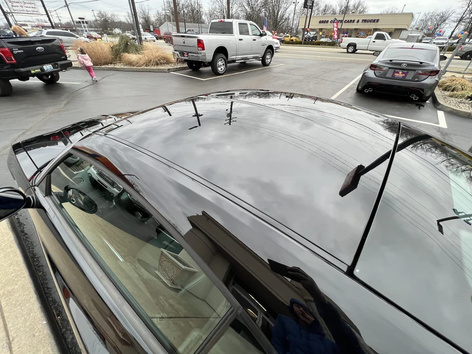 2006 Chrysler Crossfire - Image 19 of 31