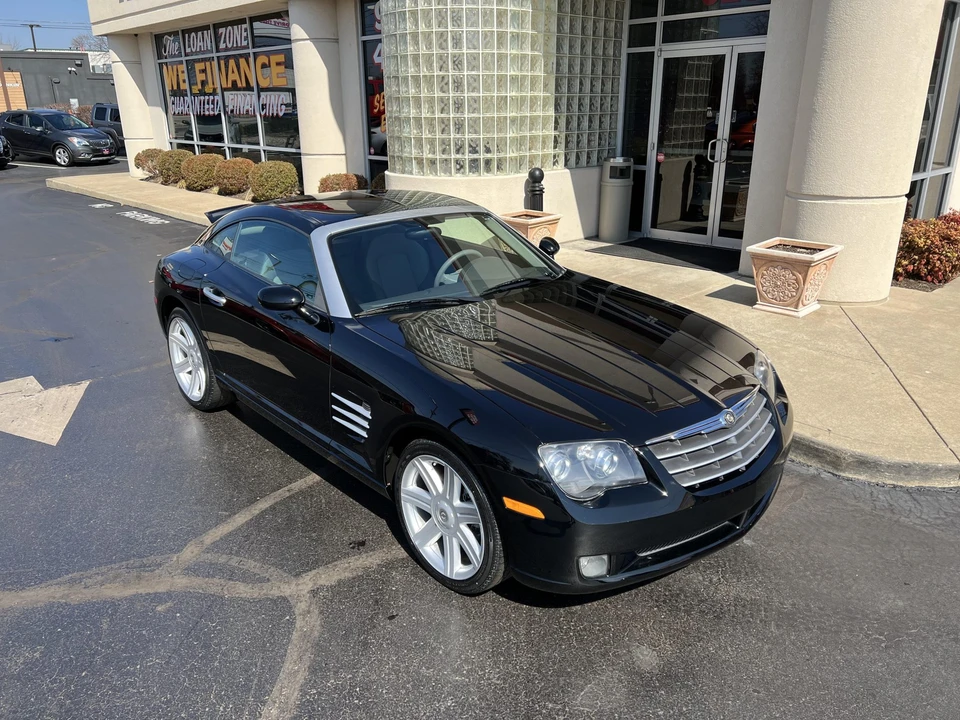 2006 Chrysler Crossfire - Image 2 of 31