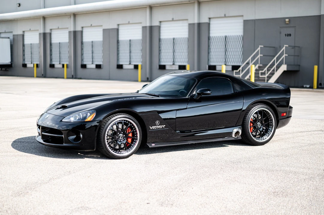 2006 Dodge Viper 3rd Gen - Image 5 of 31