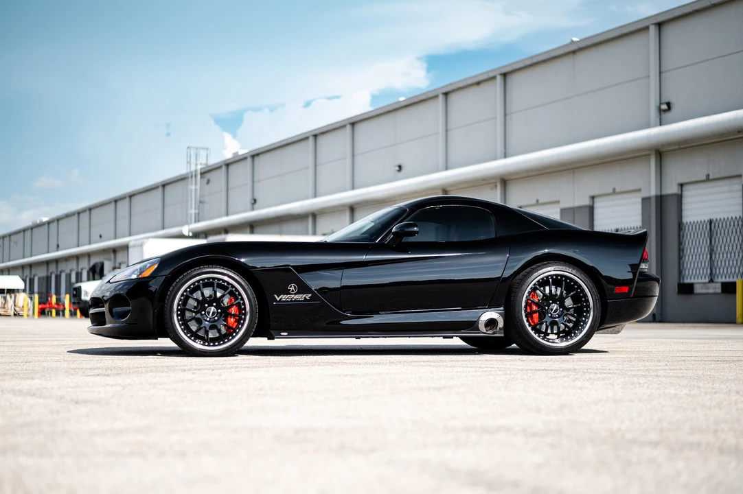 2006 Dodge Viper 3rd Gen - Image 7 of 31