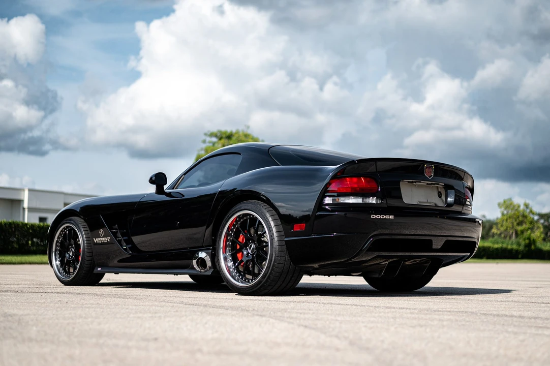 2006 Dodge Viper 3rd Gen - Image 12 of 31