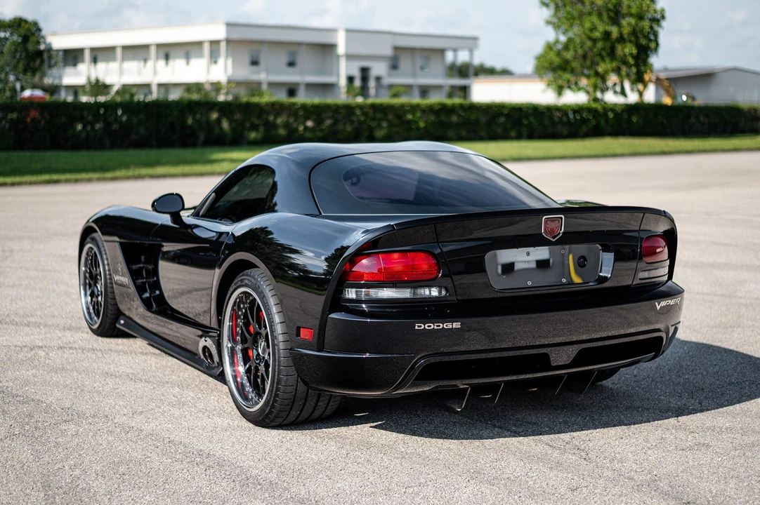 2006 Dodge Viper 3rd Gen - Image 15 of 31