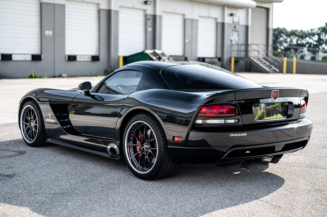 2006 Dodge Viper 3rd Gen - Image 13 of 31