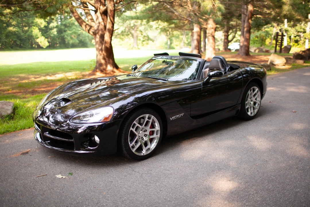 2006 Dodge Viper 3rd Gen - Image 14 of 31