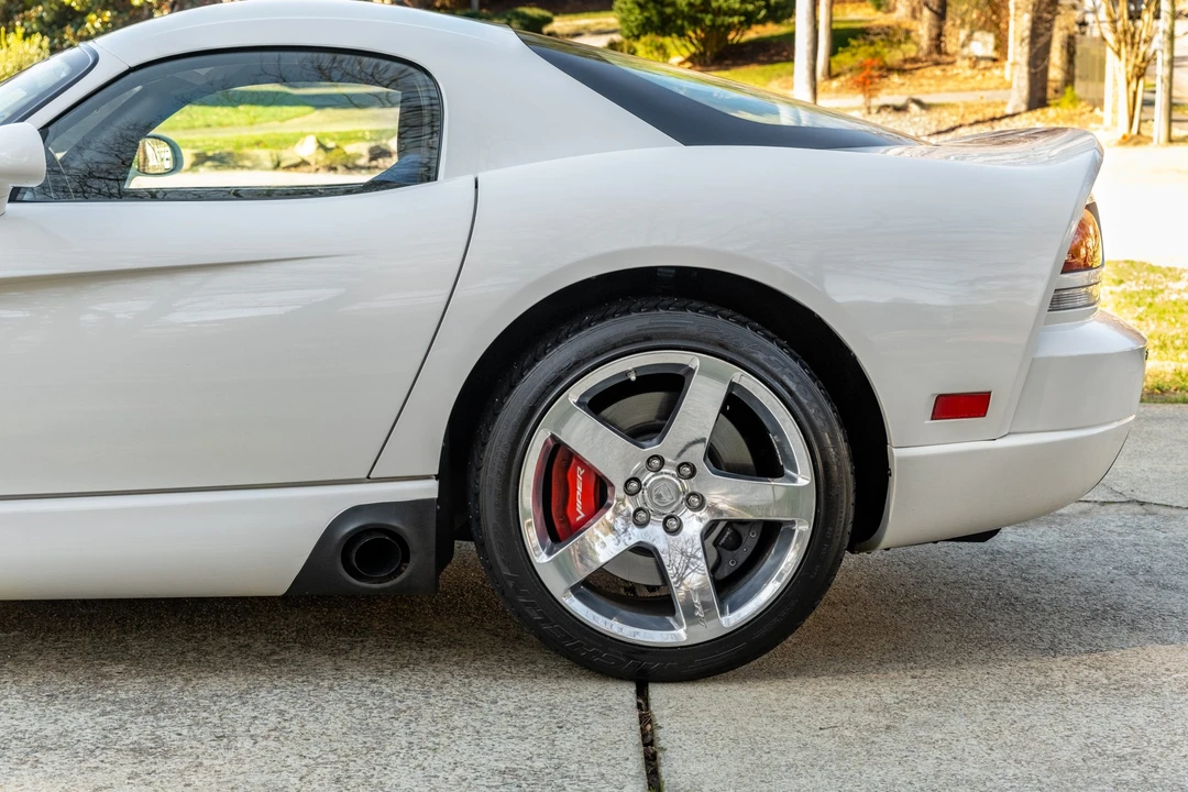2006 Dodge Viper 3rd Gen - Image 31 of 31