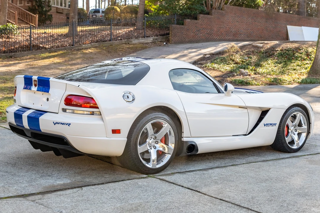 2006 Dodge Viper 3rd Gen - Image 10 of 31