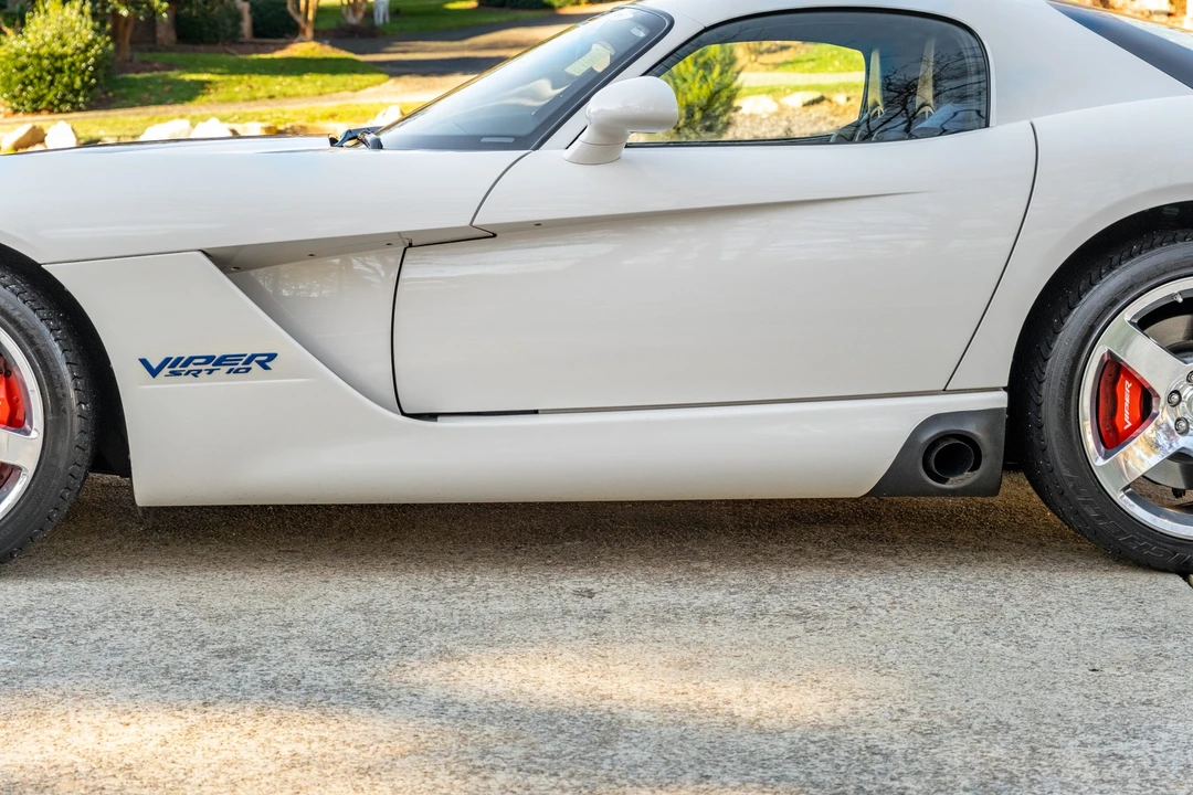 2006 Dodge Viper 3rd Gen - Image 30 of 31
