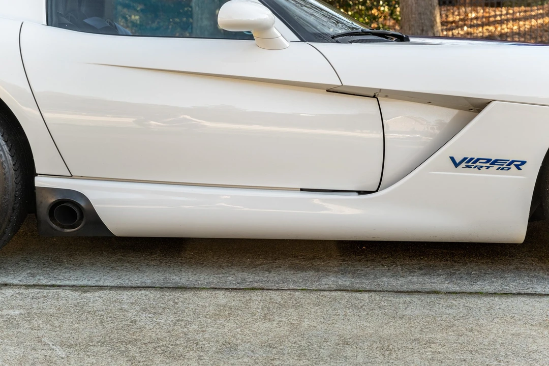 2006 Dodge Viper 3rd Gen - Image 28 of 31