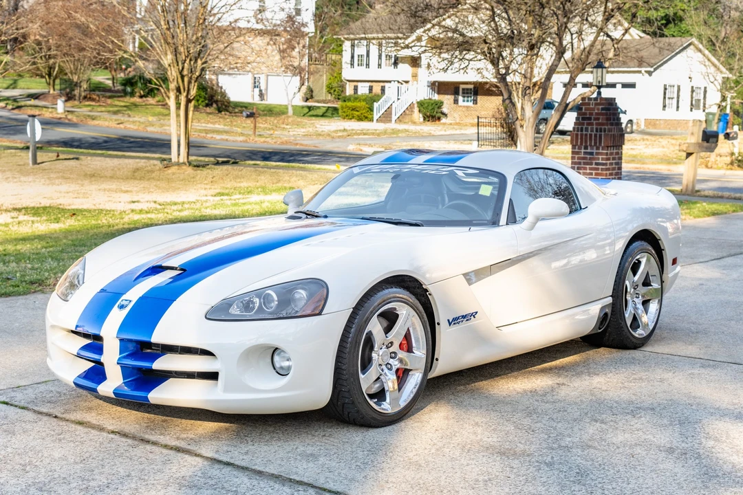 2006 Dodge Viper 3rd Gen - Image 3 of 31