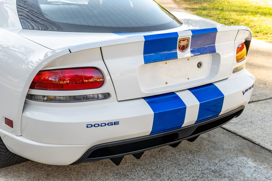 2006 Dodge Viper 3rd Gen - Image 20 of 31