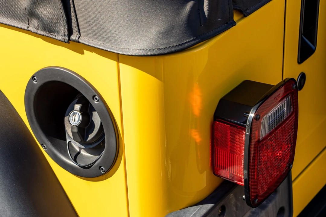 2006 Jeep TJ Wrangler - Image 29 of 31