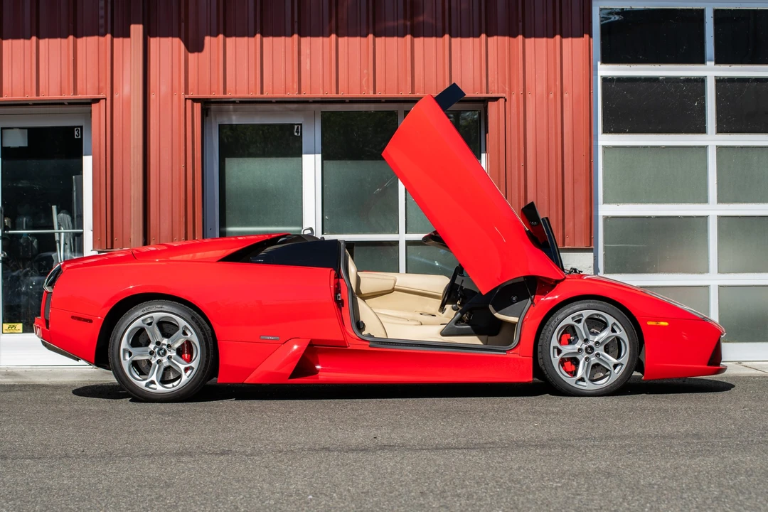 2006 Lamborghini Murcielago - Image 13 of 31
