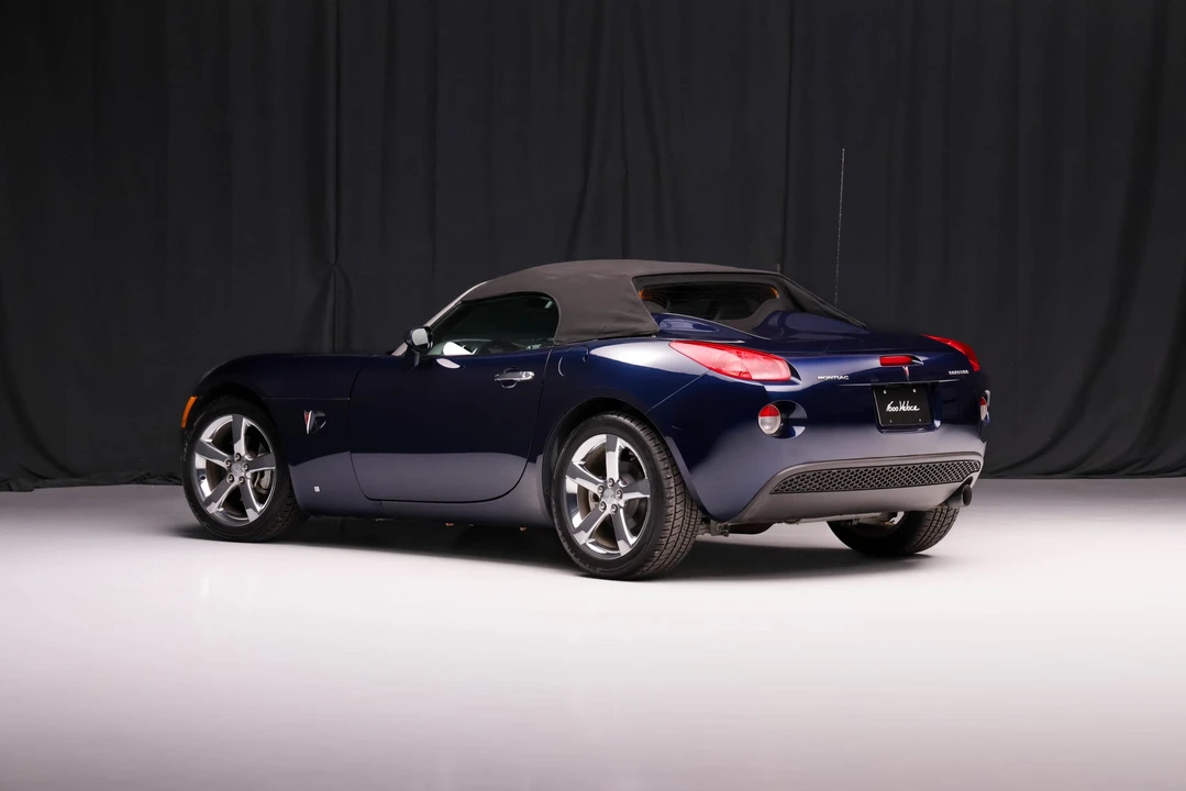 2006 Pontiac Solstice - Image 12 of 31