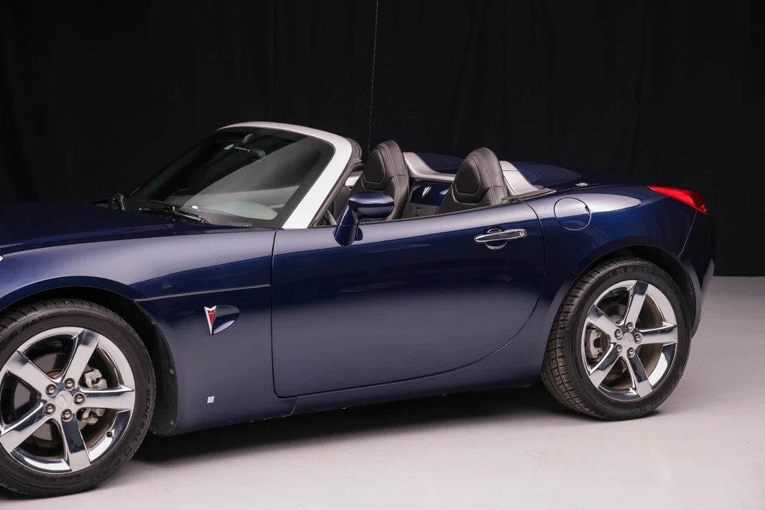 2006 Pontiac Solstice - Image 29 of 31