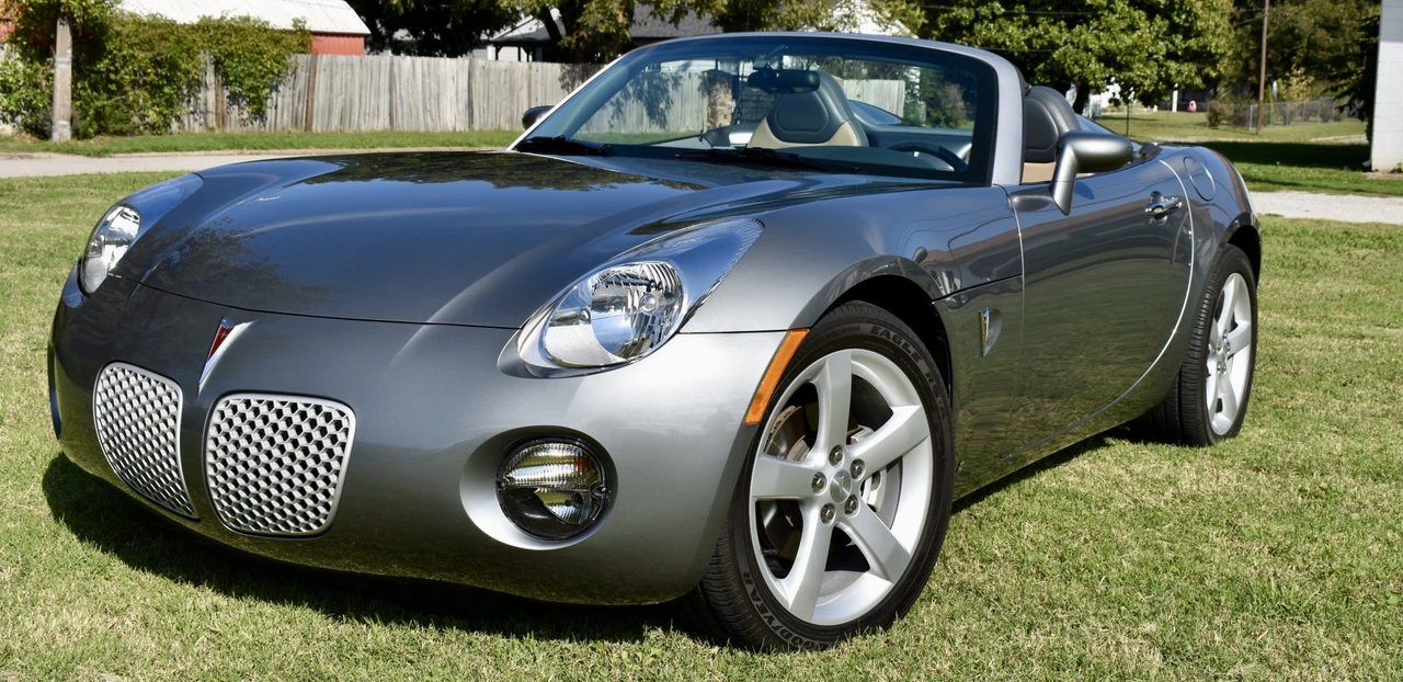 2006 Pontiac Solstice - Image 18 of 31