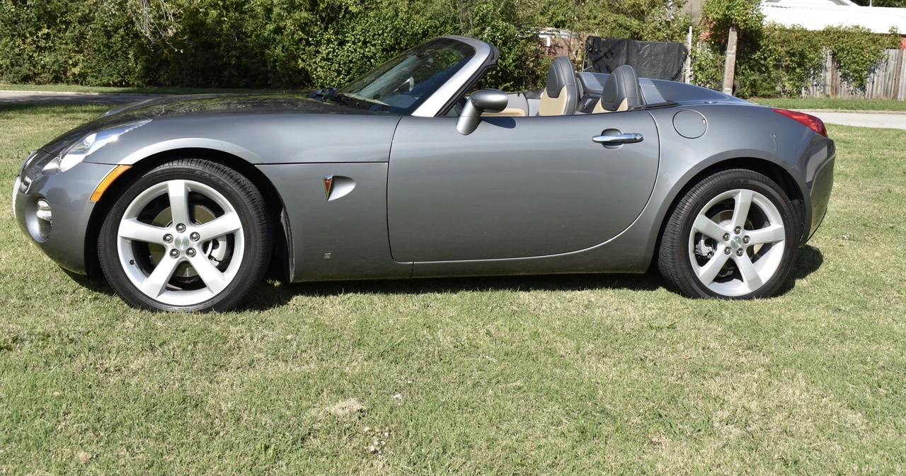 2006 Pontiac Solstice - Image 15 of 31