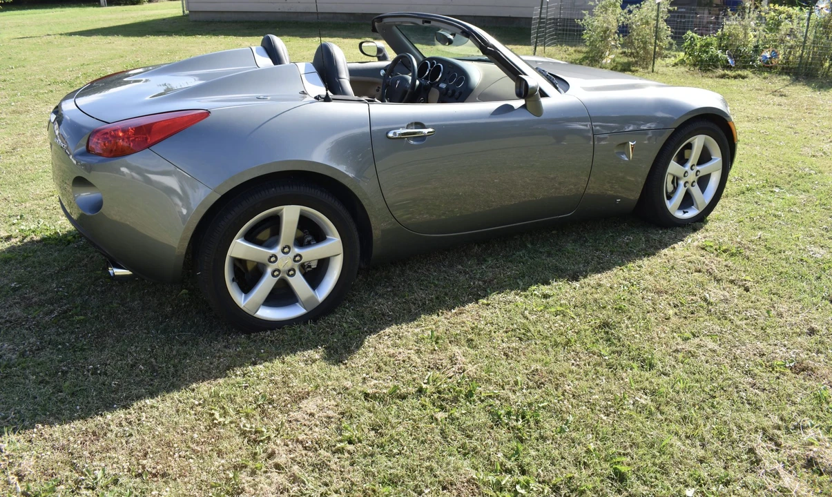 2006 Pontiac Solstice - Image 7 of 31