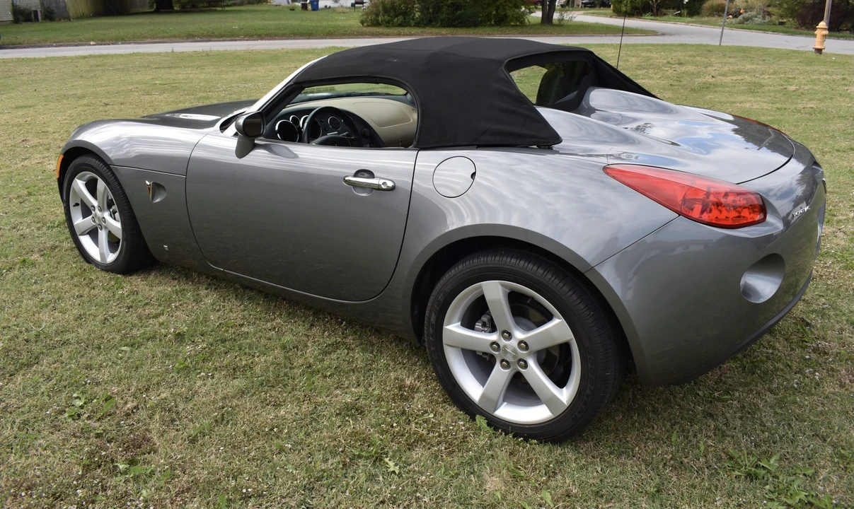 2006 Pontiac Solstice - Image 20 of 31