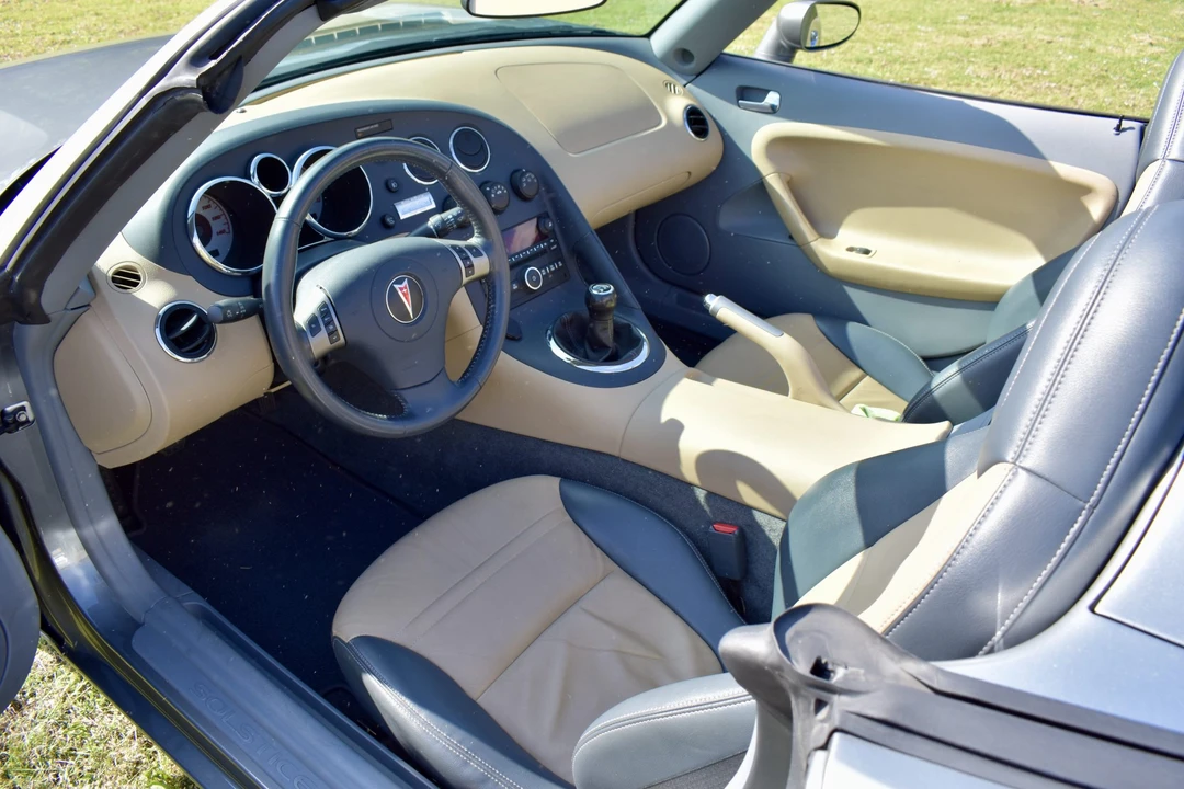 2006 Pontiac Solstice - Image 29 of 31