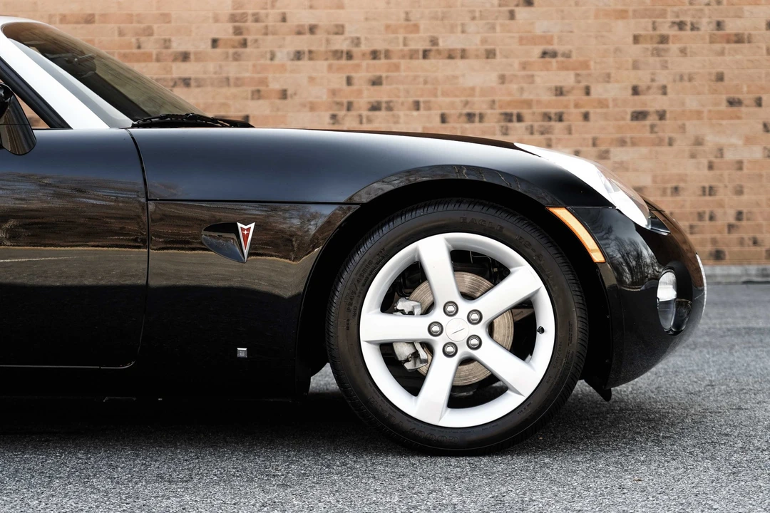 2006 Pontiac Solstice - Image 27 of 31