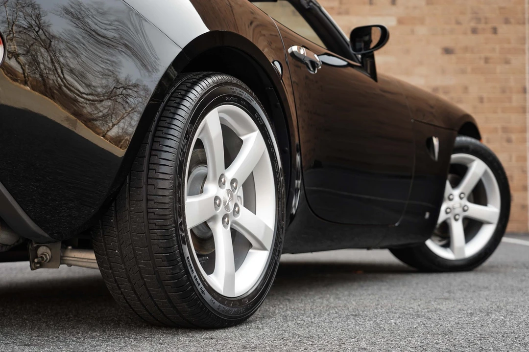 2006 Pontiac Solstice - Image 25 of 31