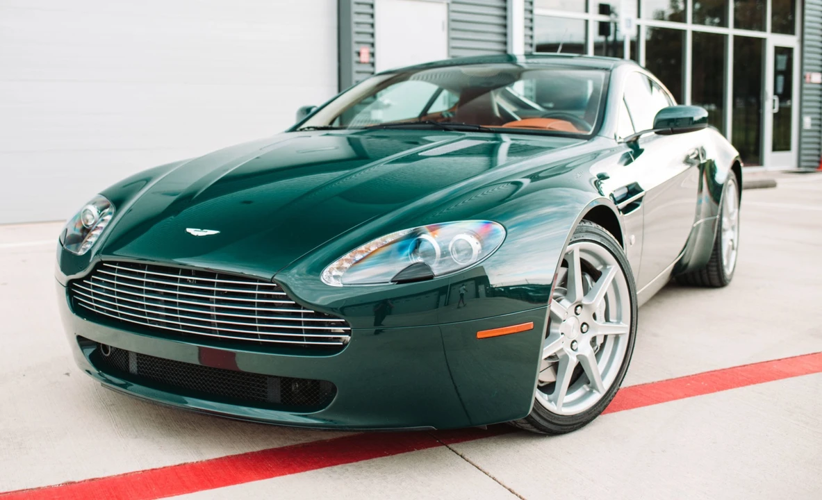 2007 Aston Martin V8 Vantage (2006-2017) - Image 1 of 31