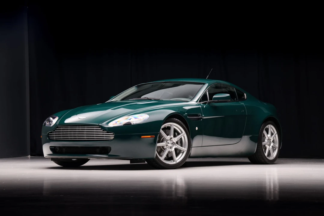 2007 Aston Martin V8 Vantage (2006-2017) - Image 3 of 31