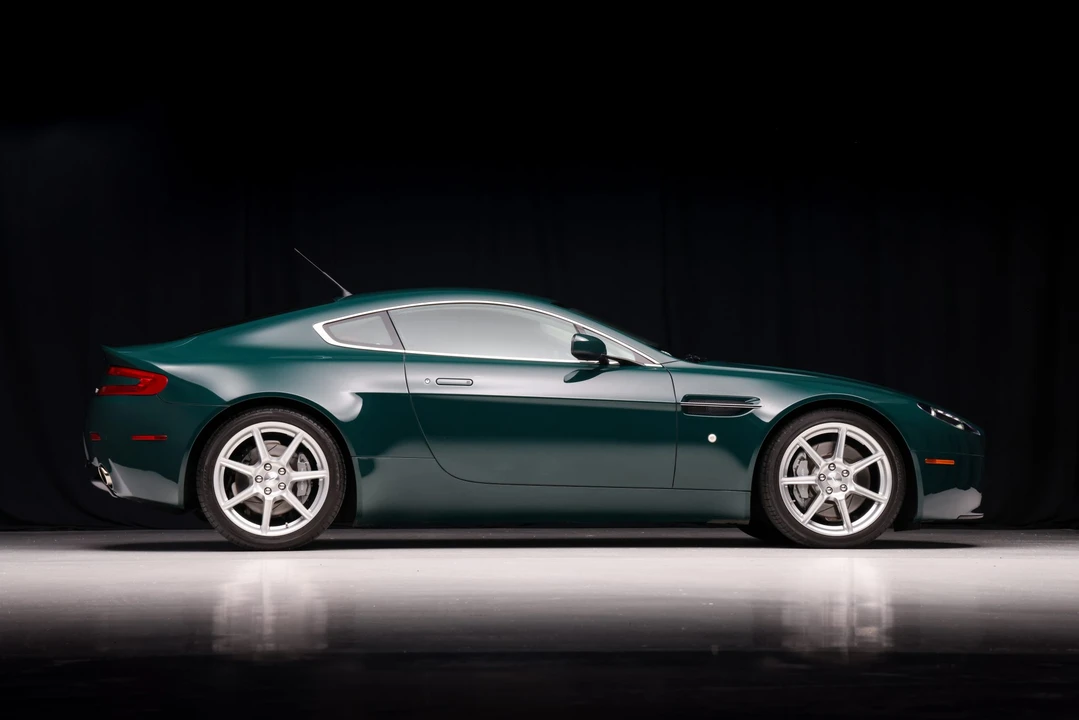 2007 Aston Martin V8 Vantage (2006-2017) - Image 13 of 31