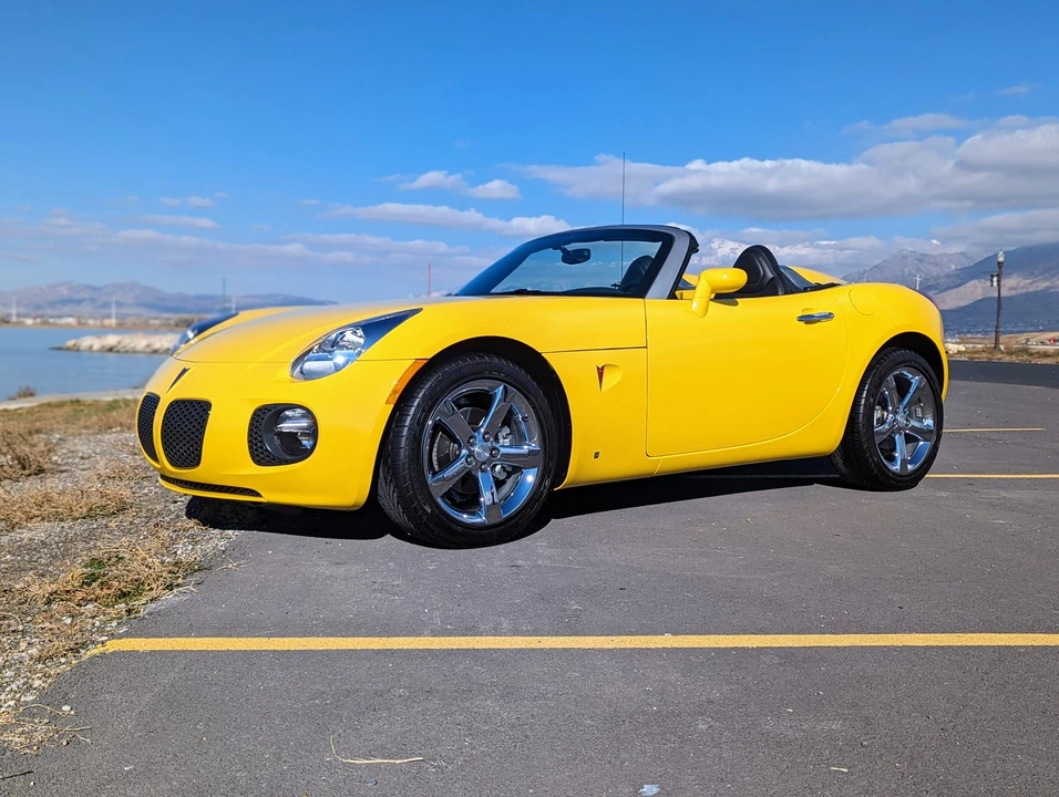 2007 Pontiac Solstice GXP - Image 11 of 31