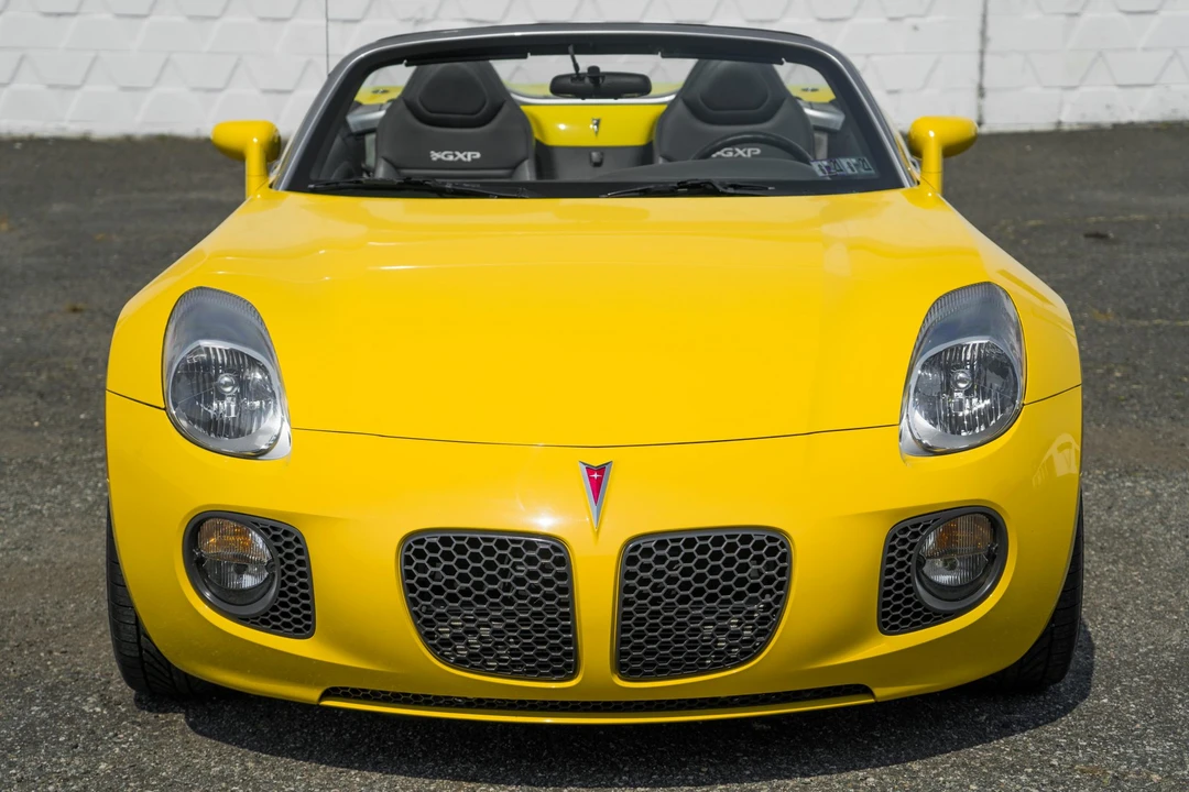 2007 Pontiac Solstice GXP - Image 14 of 31
