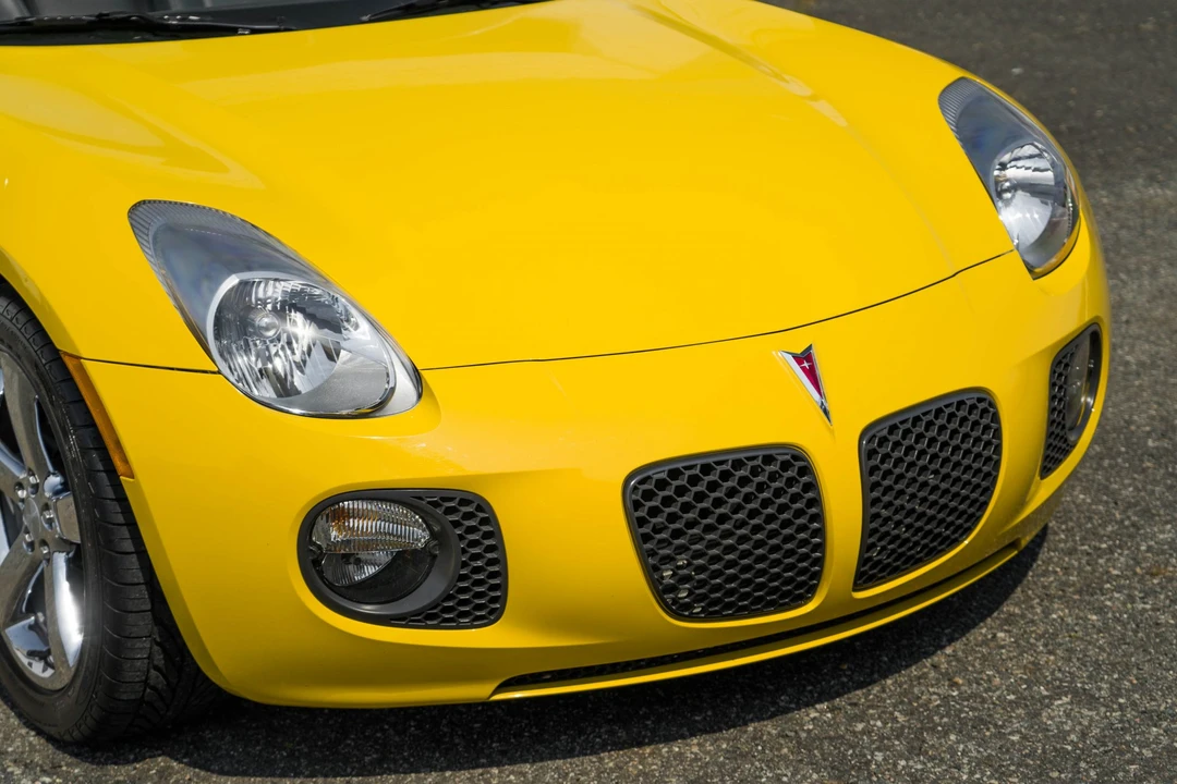 2007 Pontiac Solstice GXP - Image 15 of 31