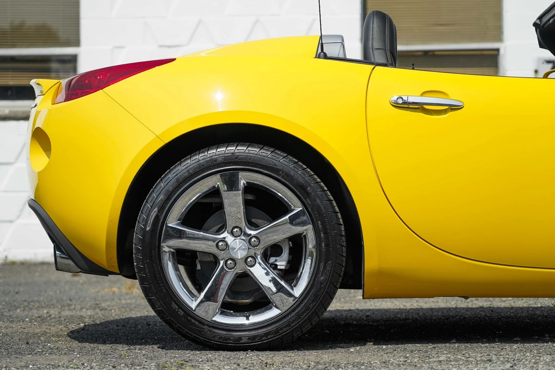 2007 Pontiac Solstice GXP - Image 24 of 31