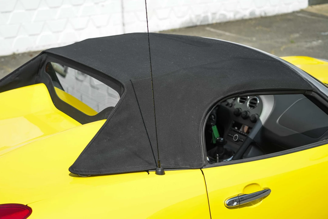 2007 Pontiac Solstice GXP - Image 21 of 31